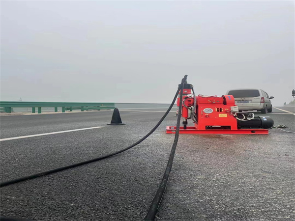 吴忠马路路基路面开裂下沉注浆加固灌浆